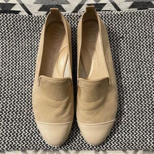 Paul Green Daniella Beige Suede/Patent Leather Cap Toe Slip On Shoes Sz-7(9-9.5)